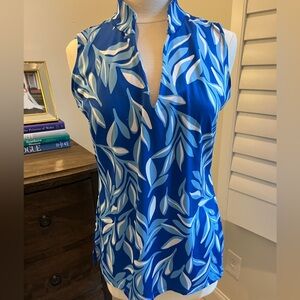 Katherine Way Womens Medium Wrinkle-Free, Wicking, Sleeveless Shirt 💙
